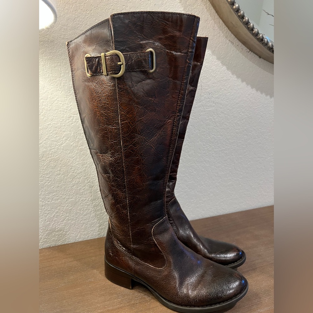 BORN Gibb brown leather tall knee high riding women’s boots with buckle size 8